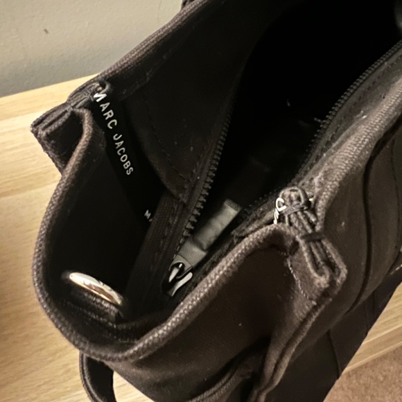 Marc Jacobs “The Tote Bag” - Picture 3 of 3